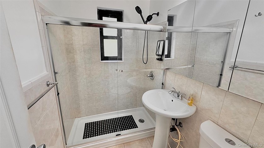 **Back On The Market With A Refresh!** Welcome home to this - photo 5
