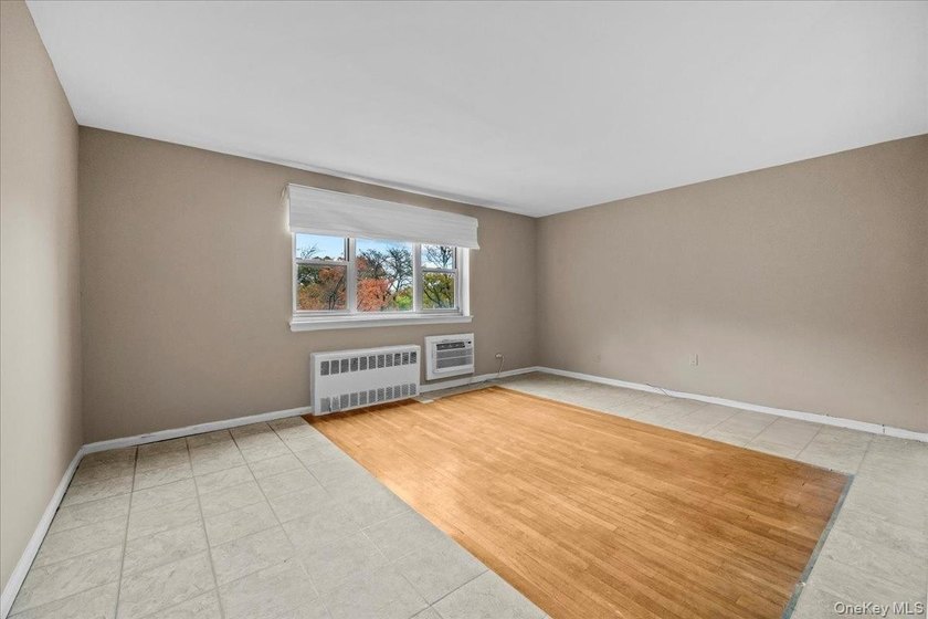 Welcome to this well-maintained 1-bedroom co-op offering - photo 2