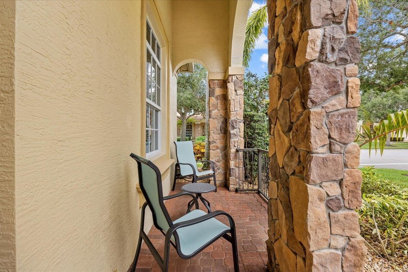 Welcome to this beautifully maintained 3/2.5 home offering - photo 5