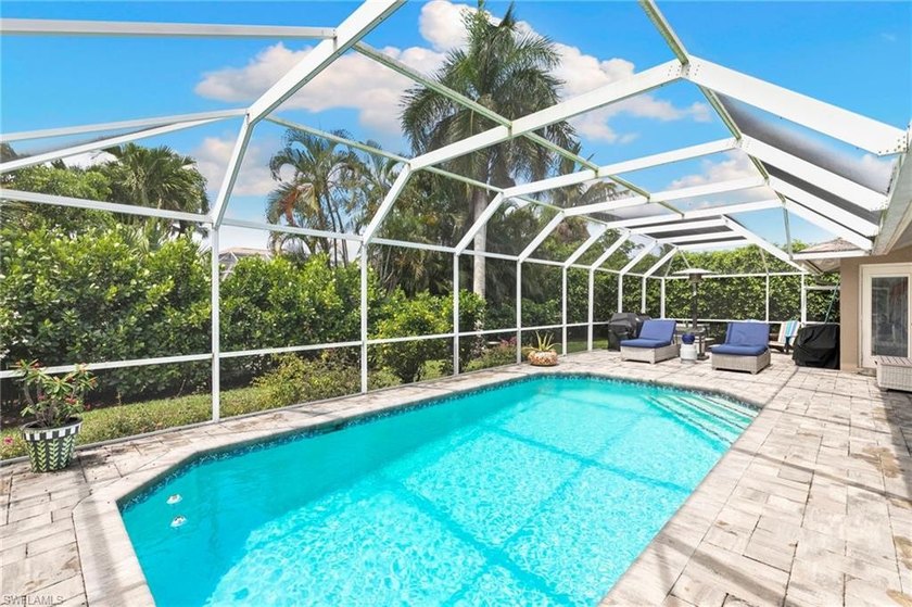 Experience the Marco Island lifestyle at an incredible price in - photo 23