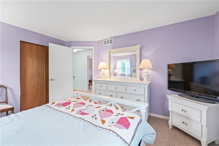 Welcome home to this spacious 4-bedroom, 1.5-bath home in Chili! - photo 24