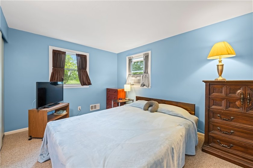 Welcome home to this spacious 4-bedroom, 1.5-bath home in Chili! - photo 25
