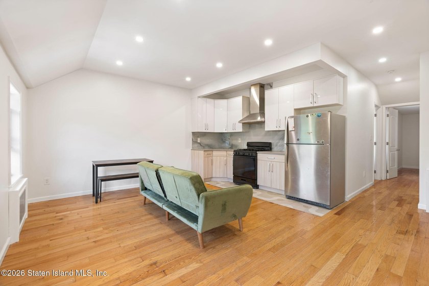 Come and check this amazing 3 Family Home in Excellent Condition - photo 33