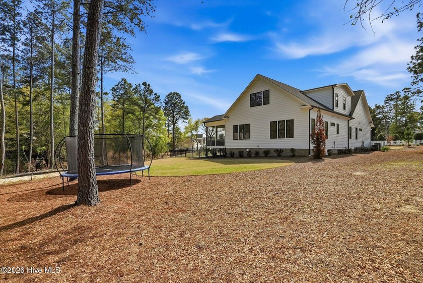 Welcome to the highly desirable Hollycrest neighborhood, where a - photo 45