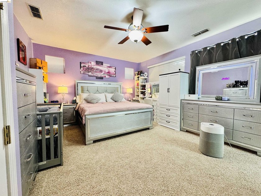 Your Dream Home.4 bedrooms 2.5 Baths, Escape the Busy City Life - photo 8