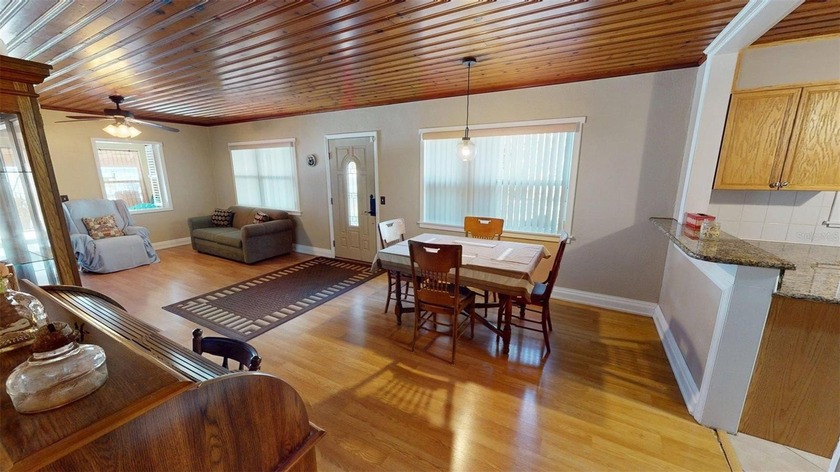 Welcome to your dream home! This charming 3-bedroom, 2-bath - photo 15