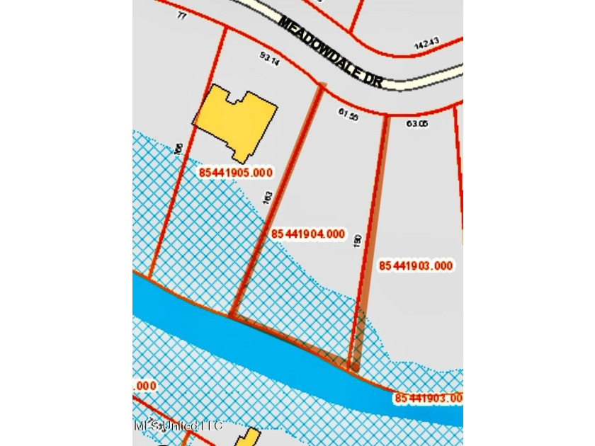 Nice waterfront lot on Meadowdale. Property is cleared and ready - photo 11