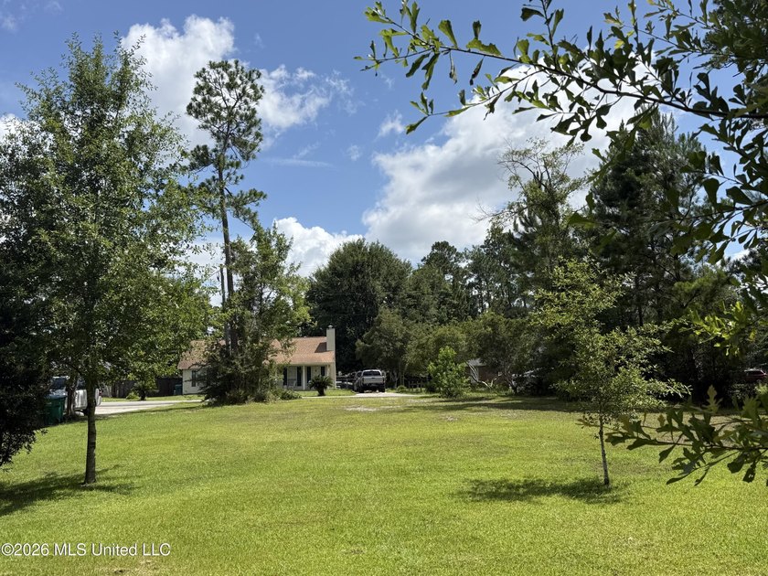 Nice waterfront lot on Meadowdale. Property is cleared and ready - photo 19