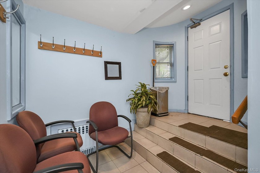 Rare opportunity! Welcome to this beautifully redone - photo 25
