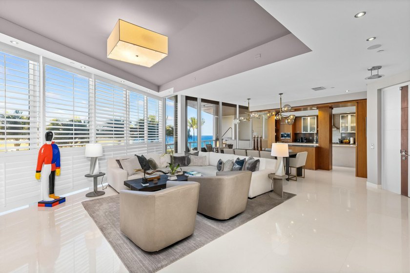 One Thousand Ocean Residence 208 is an exceptional contemporary - photo 5