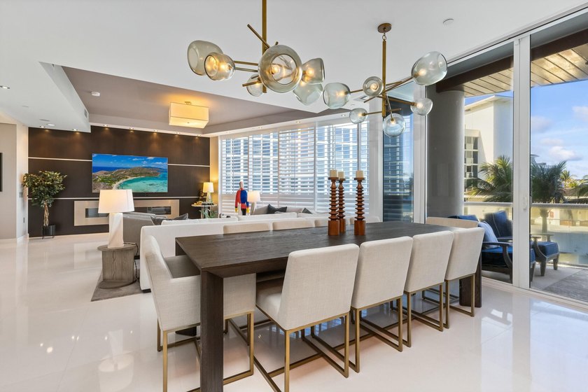 One Thousand Ocean Residence 208 is an exceptional contemporary - photo 8
