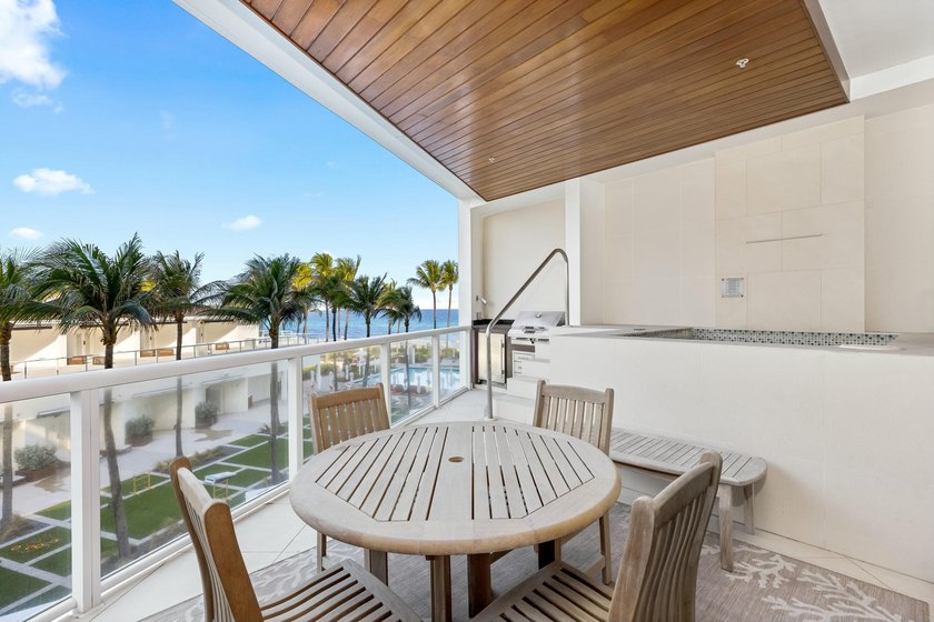 One Thousand Ocean Residence 208 is an exceptional contemporary - photo 9
