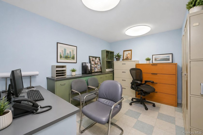 Rare opportunity! Welcome to this beautifully redone - photo 31