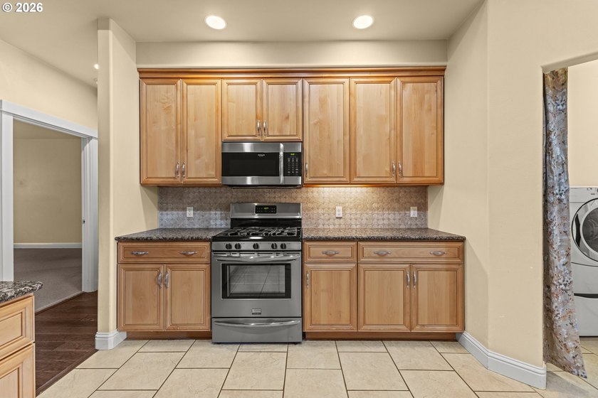Welcome to this move-in ready custom home in the sought-after - photo 12