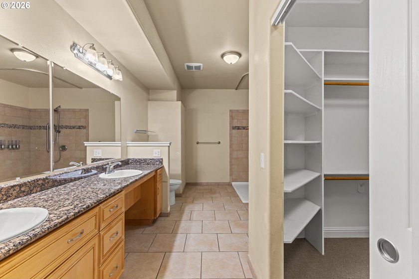 Welcome to this move-in ready custom home in the sought-after - photo 22