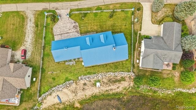 Welcome to your turnkey Up North paradise on Lake Huron! Built - photo 31