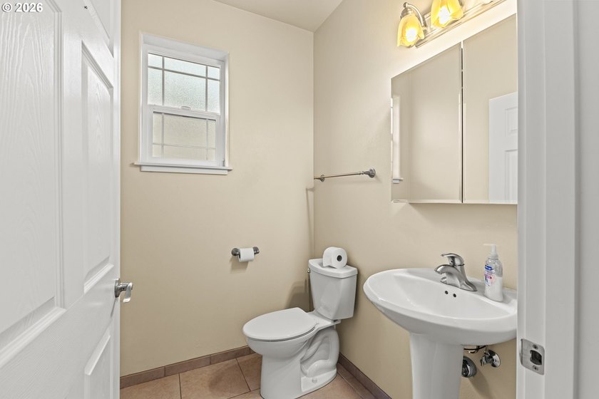 Welcome to this move-in ready custom home in the sought-after - photo 31