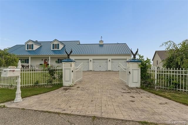 Welcome to your turnkey Up North paradise on Lake Huron! Built - photo 39