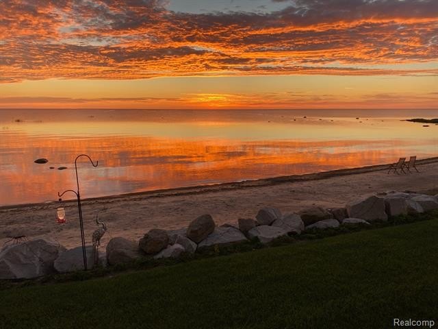 Welcome to your turnkey Up North paradise on Lake Huron! Built - photo 46