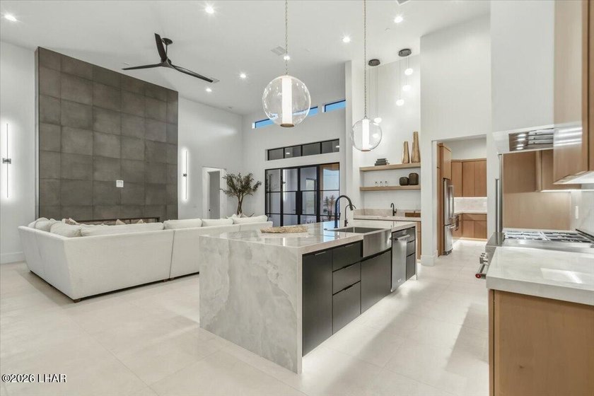 NEW BUILD by McLain Custom Homes! Luxury Living in The Enclaves - photo 5