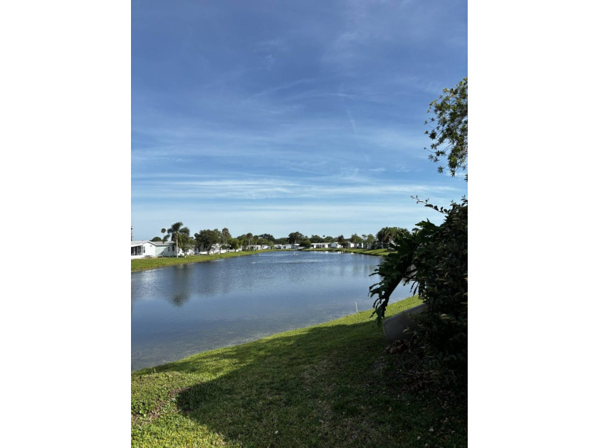 This is an amazing and spacious home located on the lake in - photo 8