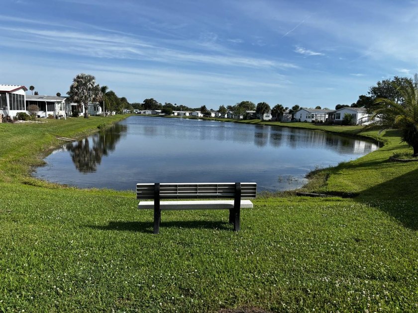 This is an amazing and spacious home located on the lake in - photo 9