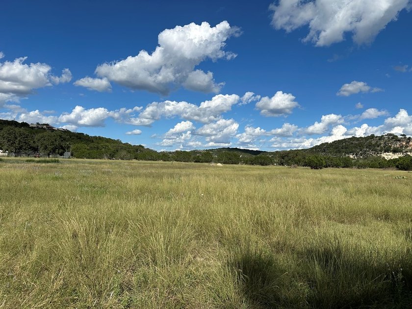 Discover the perfect blend of natural beauty and peaceful living - photo 13