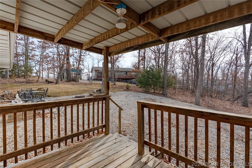 Discover the perfect combination of modern updates and lake-area - photo 29