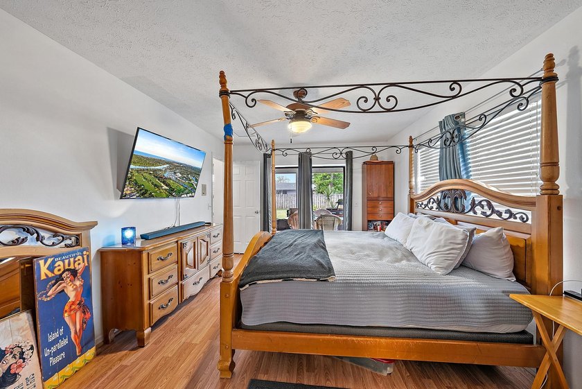 Explore the potential of this well-appointed home at 622 - photo 8