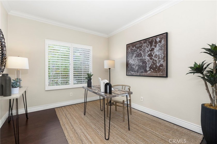 Rarely available end-unit 3-bedroom, 3 full-bath home in the - photo 5
