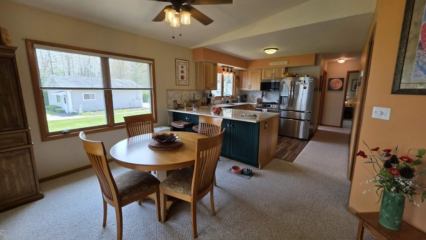 Welcome to your dream lakefront retreat on beautiful Cedar Lake - photo 6