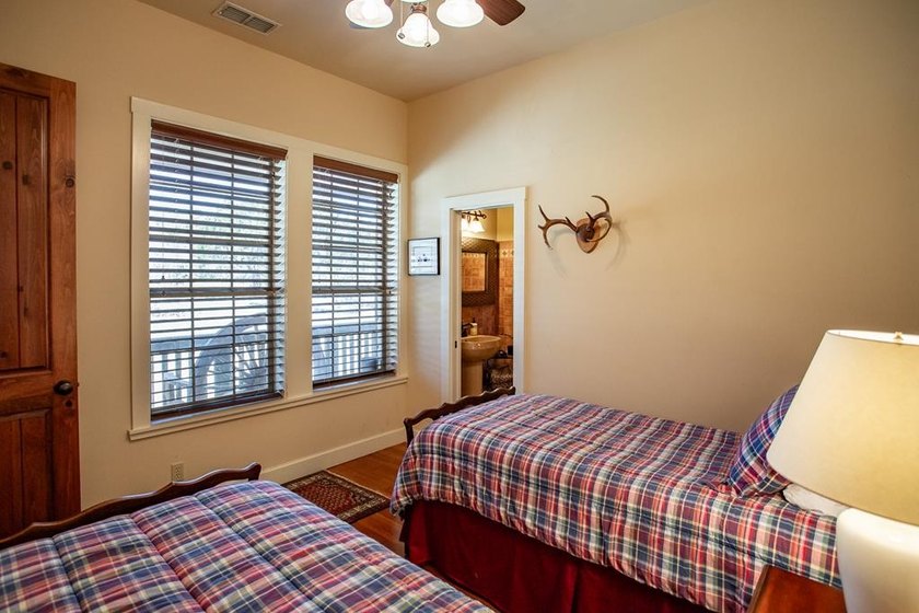 Set on 22.45 wildlife-exempt AC in the heart of the Hill Country - photo 25