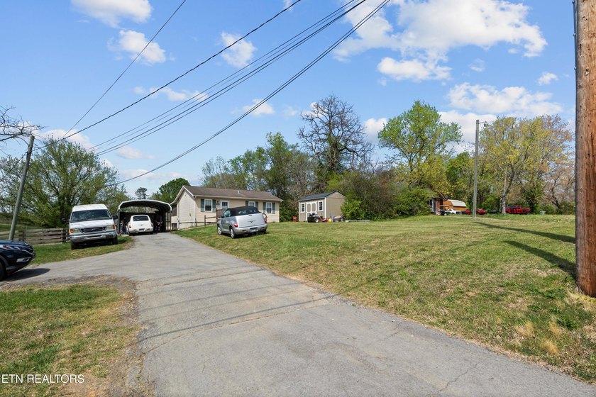 This property is great for a variety of uses. Investors - photo 4