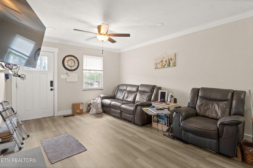 This property is great for a variety of uses. Investors - photo 10