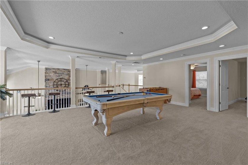 Welcome to a rare waterfront masterpiece! Exceptional &amp; secluded - photo 30
