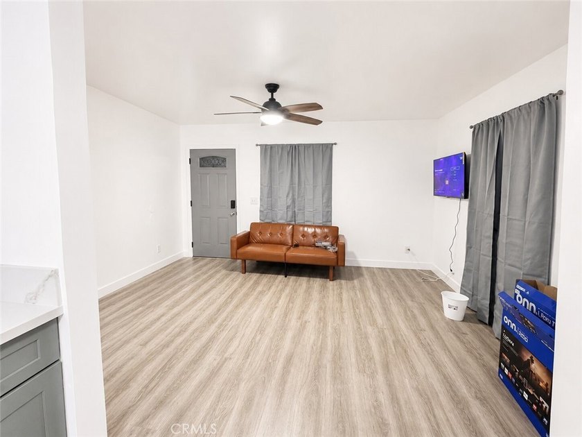 Completely Renovated Duplex with Detached ADU/Casita | Live in - photo 2