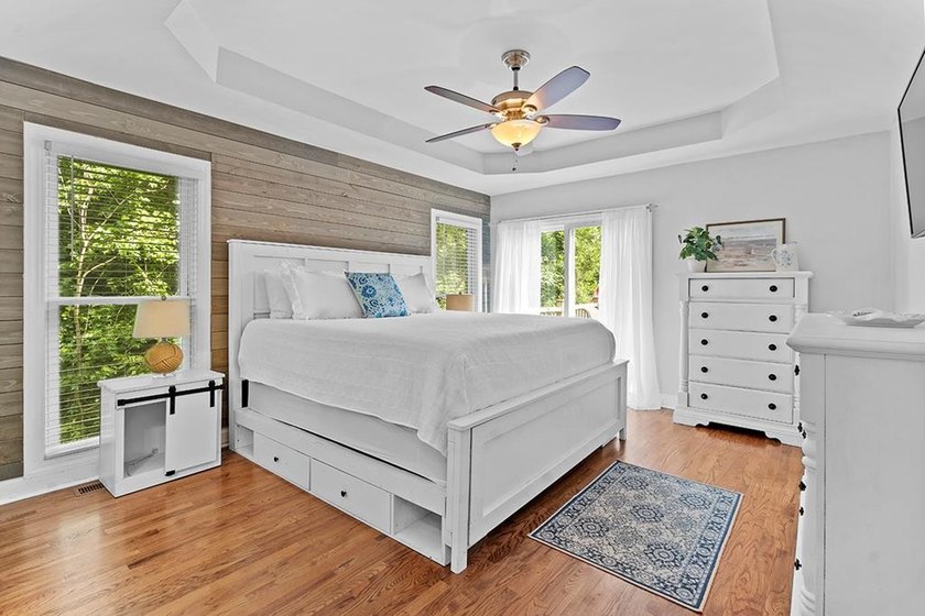 Finding a home on Lake Greenwood that offers both expansive big - photo 10