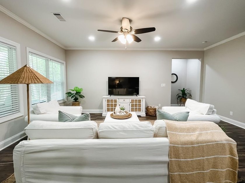 Step into a brand-new home within the recently developed - photo 14