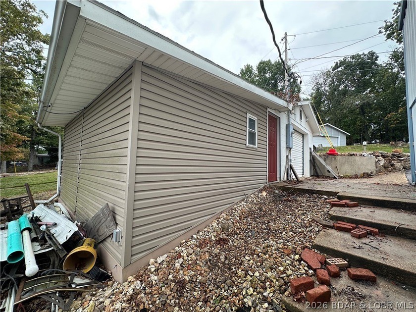 Now includes 10x35 Concrete dock and seller will consider ALL - photo 12