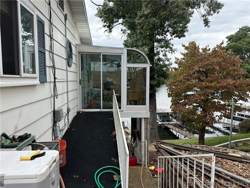 Now includes 10x35 Concrete dock and seller will consider ALL - photo 35
