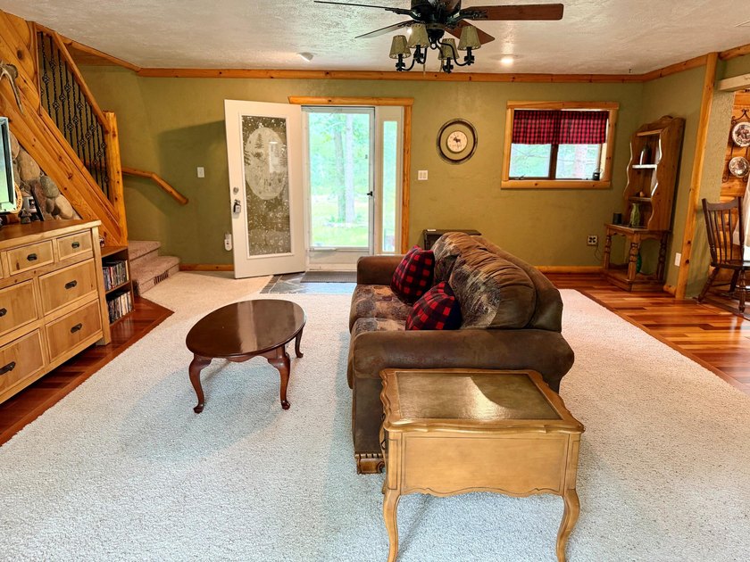 COMPETITIVELY PRICED TO SELL! This recently renovated, FULLY - photo 5