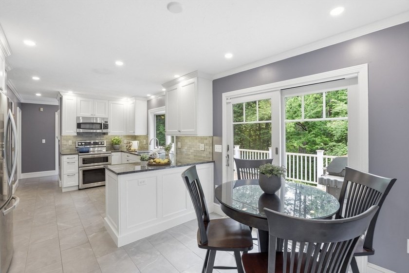Welcome to this beautifully updated Colonial set on 1.74 acres - photo 10