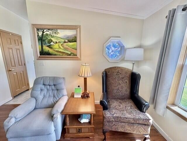 One of the best floor plans.Ice cold air cond and home generator - photo 11