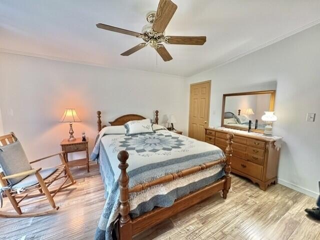 One of the best floor plans.Ice cold air cond and home generator - photo 14