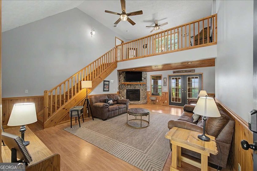 This spectacular North Georgia mountain retreat has been - photo 6