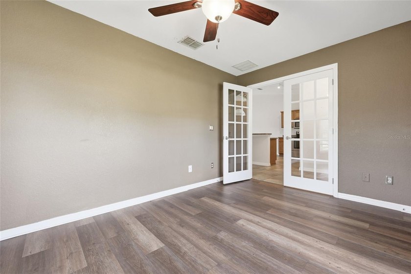 Under contract-accepting backup offers. One or more photos were - photo 9