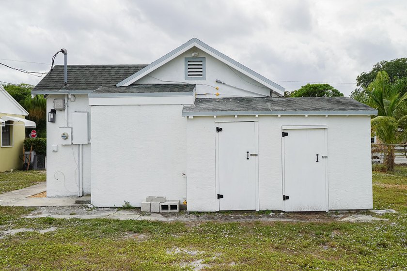WELCOME TO A GREAT SINGLE FAMILY HOME WITH 2 BEDROOMS AND 1 BATH - photo 15