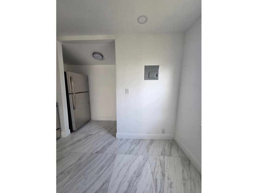 WELCOME TO A GREAT SINGLE FAMILY HOME WITH 2 BEDROOMS AND 1 BATH - photo 35