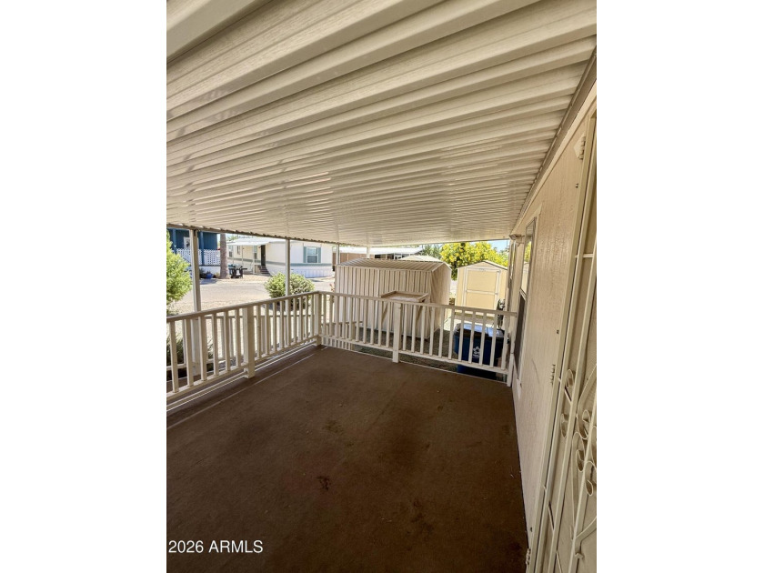 **ALL AGES with LOW lot rent** Welcome Home! Spacious corner-lot - photo 7