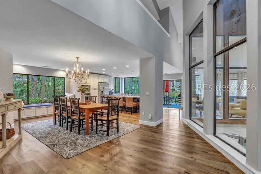 Unique home with a covered, heated pool and bi-fold doors that - photo 15